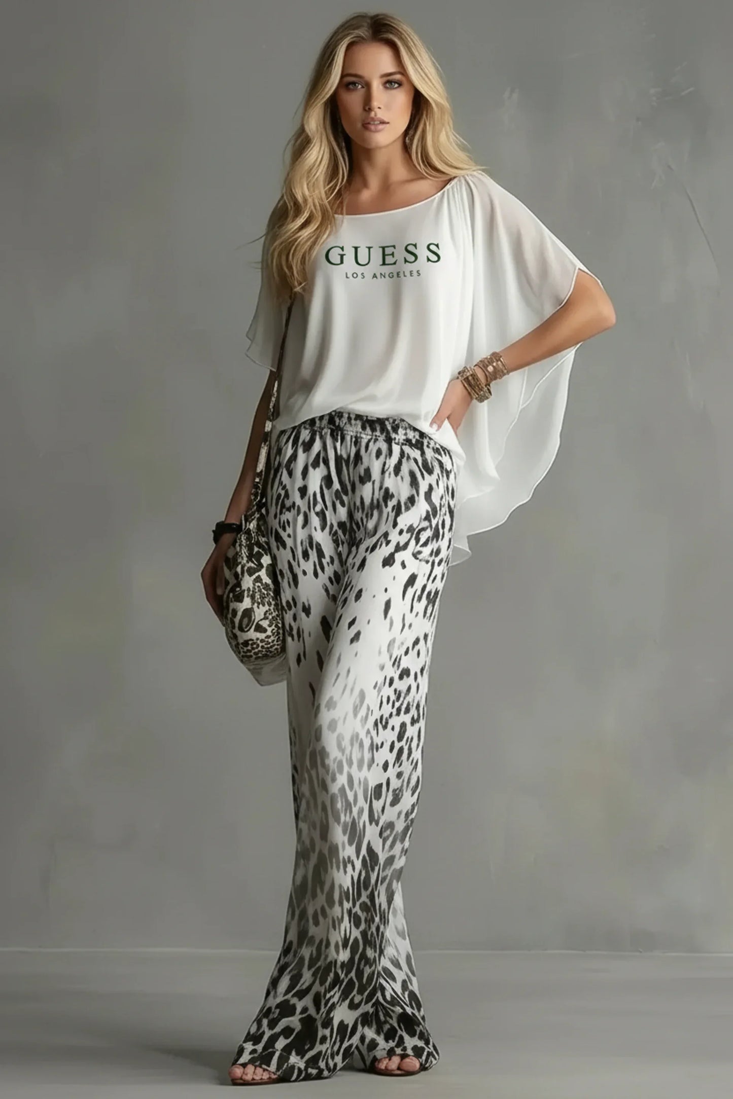Coordinato Guess in puro cotone - Maglia + Pantalone IN OMAGGIO