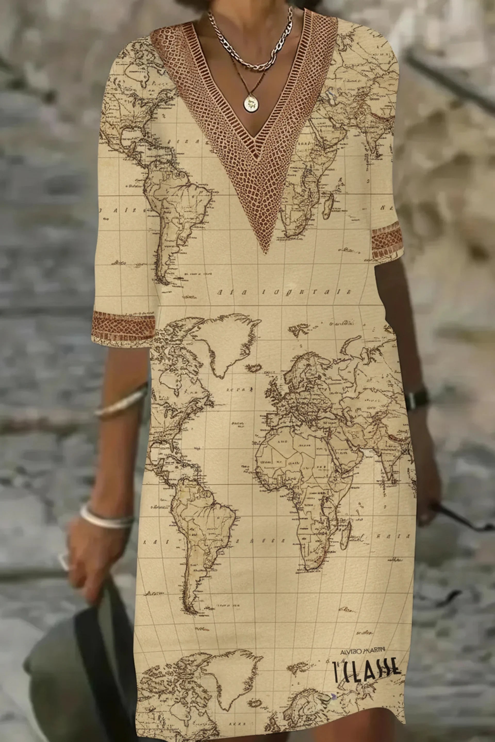 Vestito con monogramma GEO 1ª Classe in puro cotone
