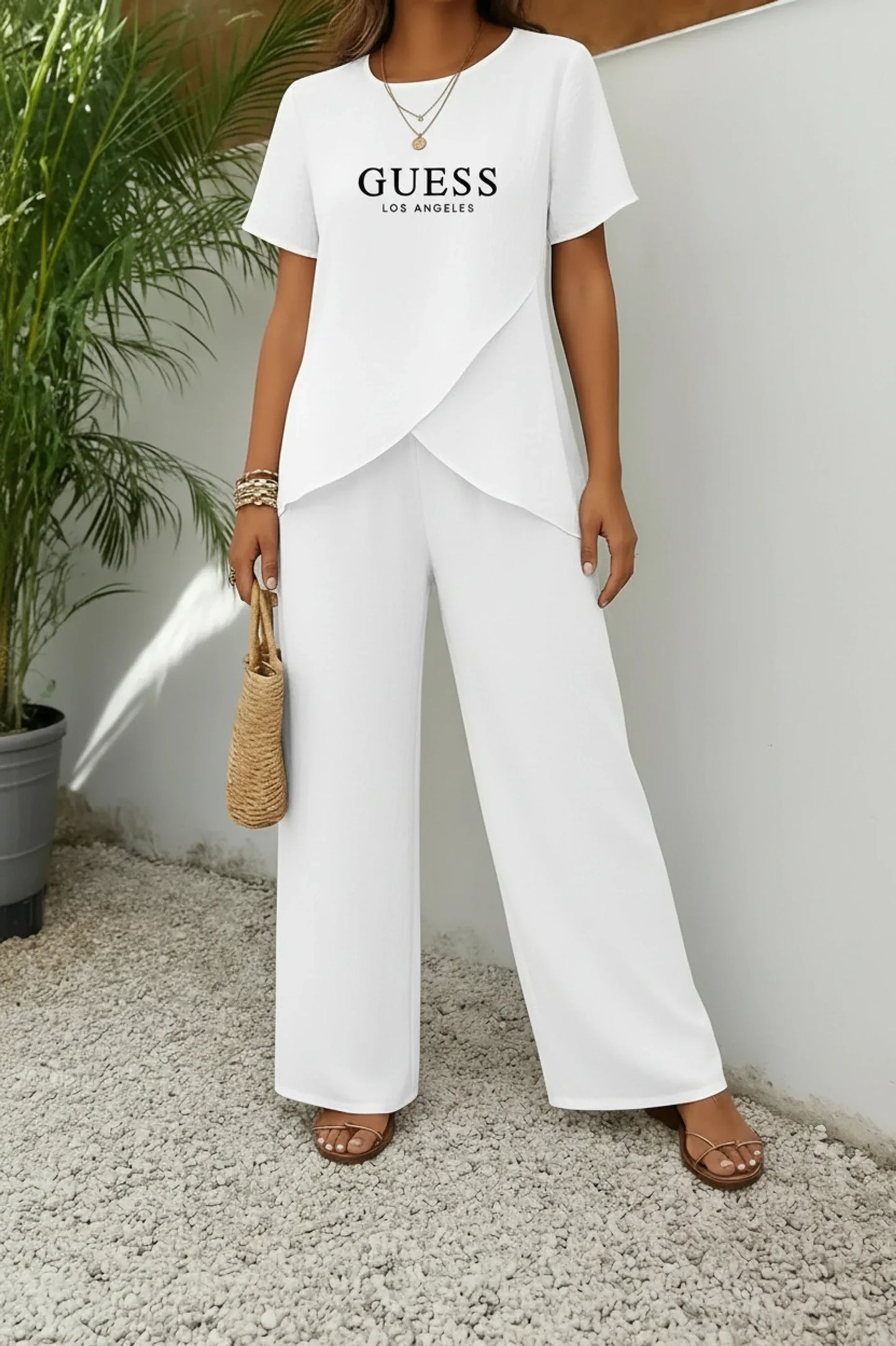 Coordinato Guess in puro cotone - Maglia + Pantalone IN OMAGGIO